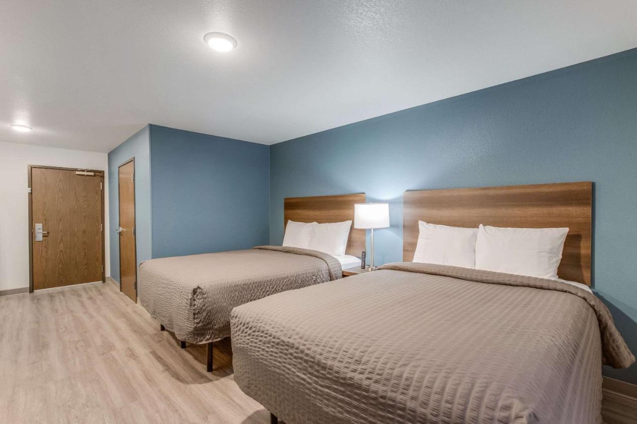 Woodspring Suites Detroit Farmington Hills Exterior foto